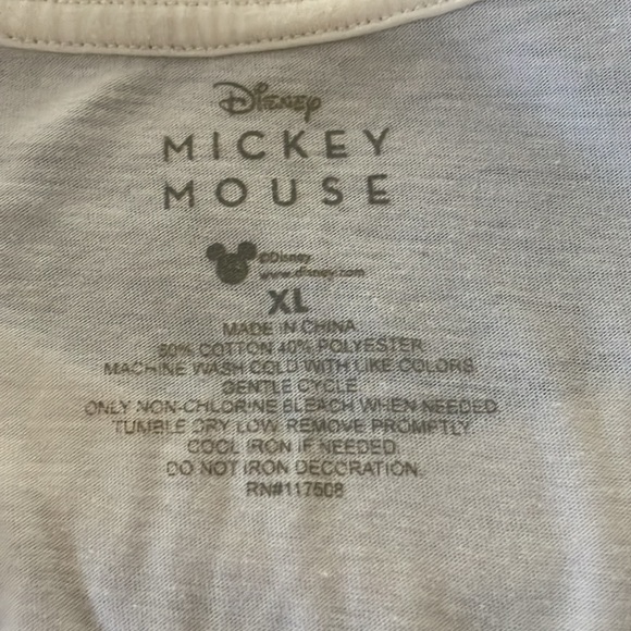 Mickey and Minnie shirt size XL - Picture 3 of 3